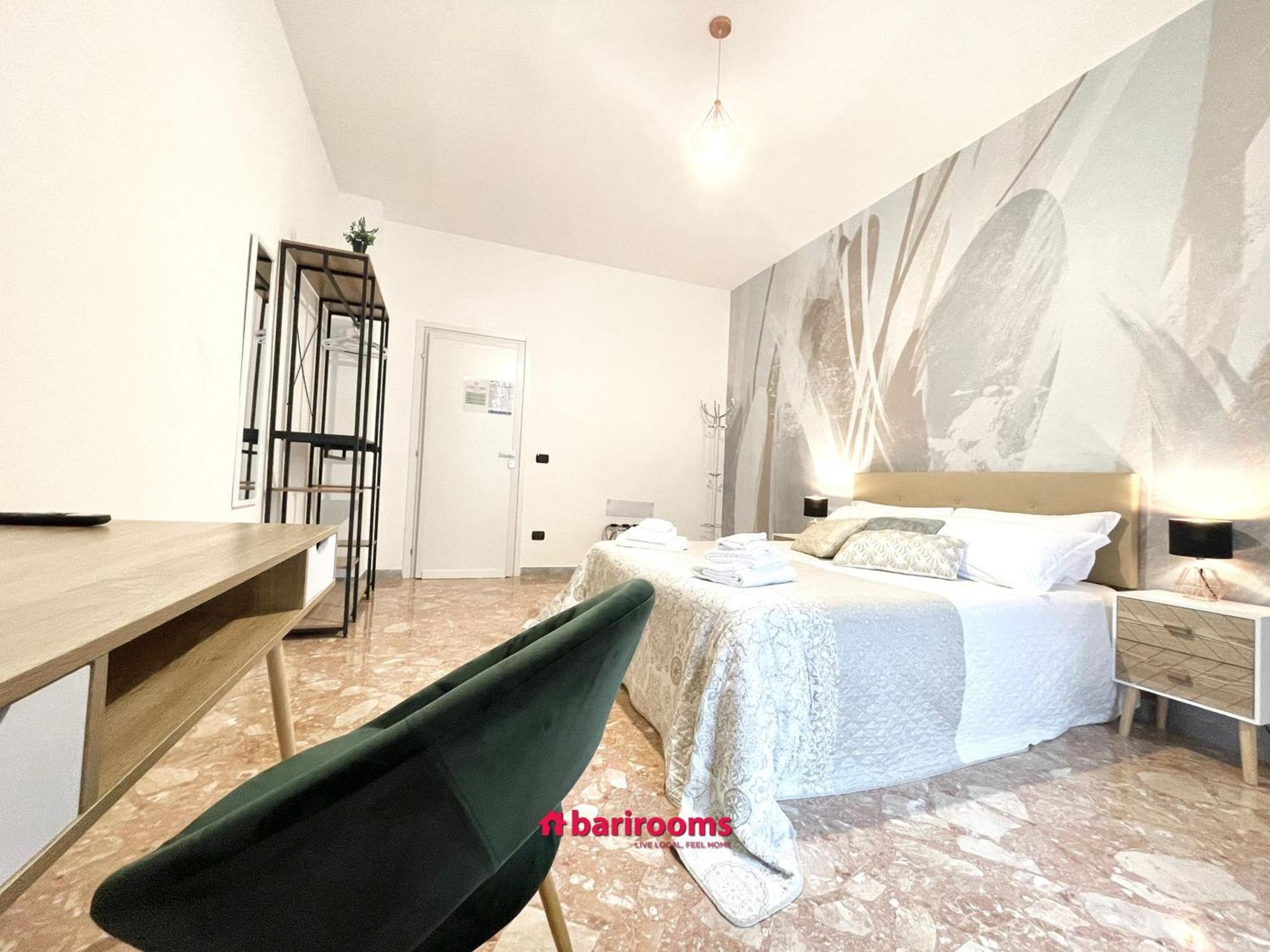 Barirooms Piccinni Exterior foto